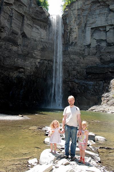 fing3598.JPG - Taughannock Falls State Park
