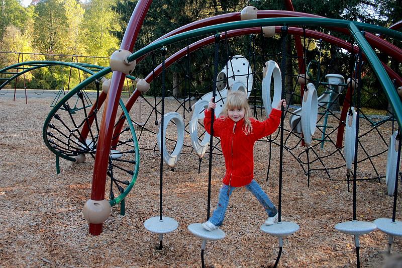 fing4152.JPG - Fillmore Glen State Park