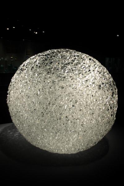 fing4271.JPG - In the Corning Museum of Glass