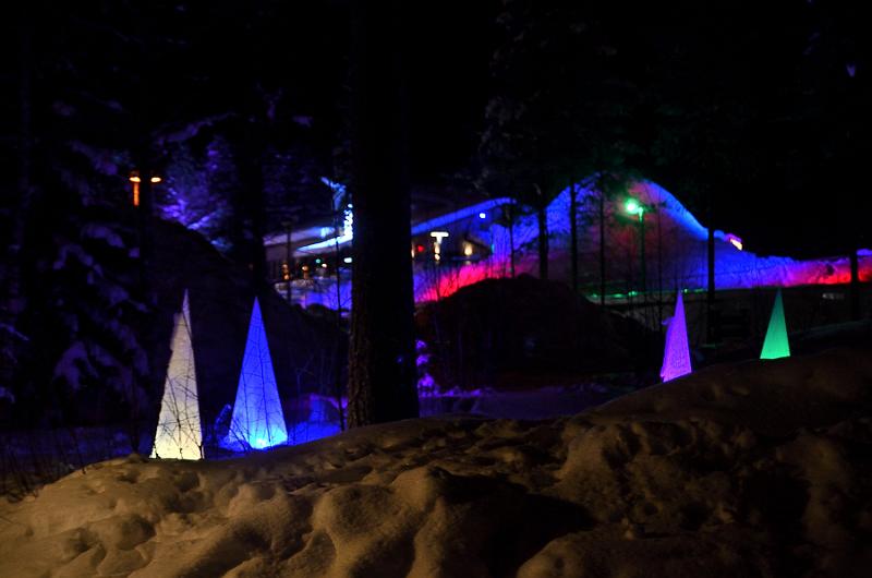 Finland0095.jpg - Santa Claus Village at night