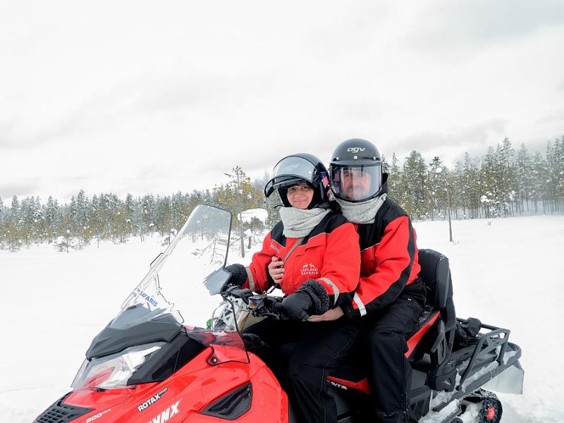 Finland0103.jpg - Arctic Circle Snowmobile Voyage