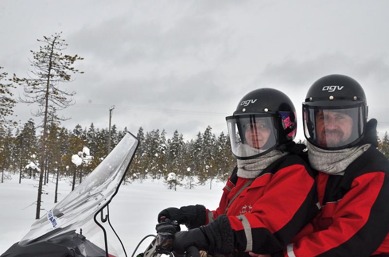 Finland0104.jpg - Arctic Circle Snowmobile Voyage