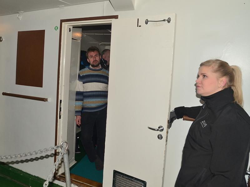 Finland0271.jpg - Misha is waiting for the waterproof suit 