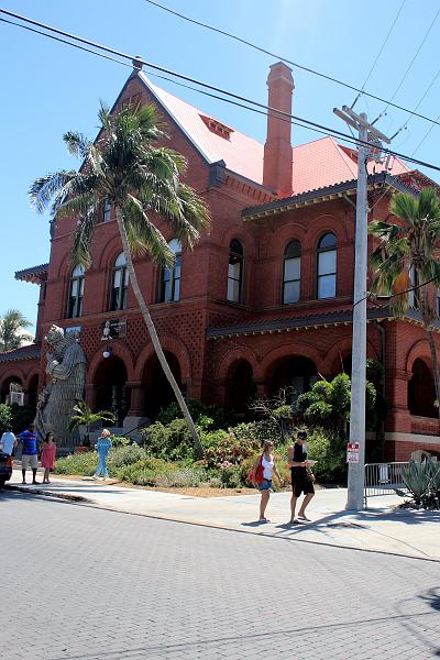 florid3298.JPG - Key West - Museum of Art