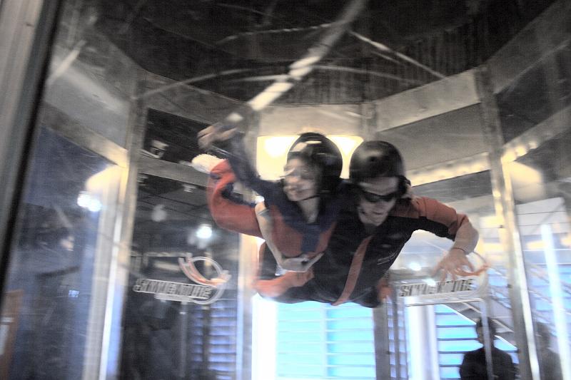 park4719.JPG - Skydiver Michelle