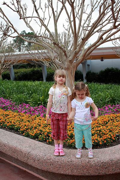 park4741.JPG - Epcot Theme Park