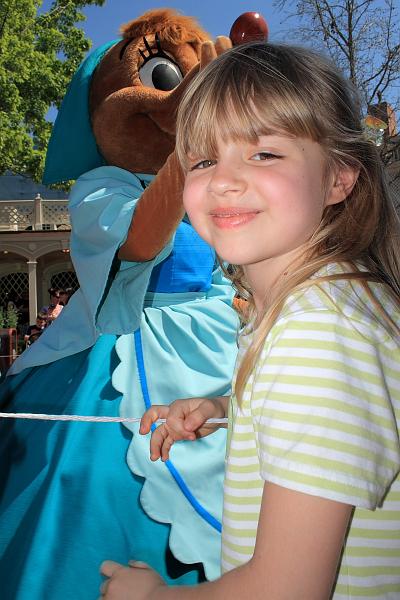 park4822.JPG - Day Parade in the Magic Kingdom