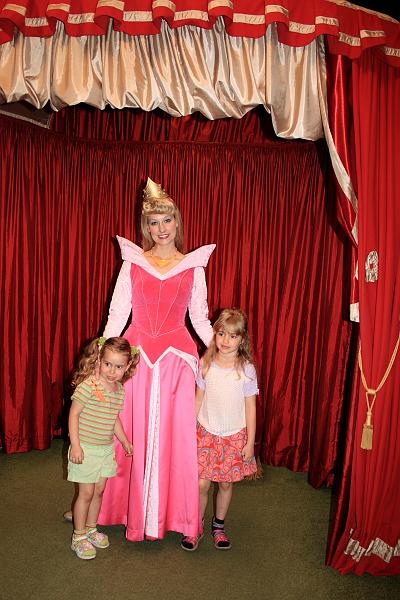 park4908.JPG - Fairies Meet & Greet