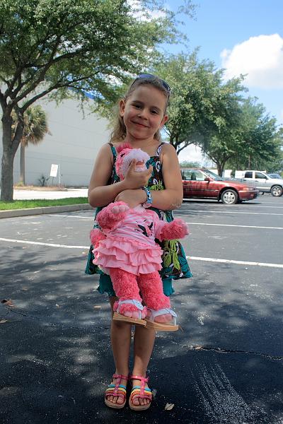 florida6736.JPG - Alyssa with 'Dina'