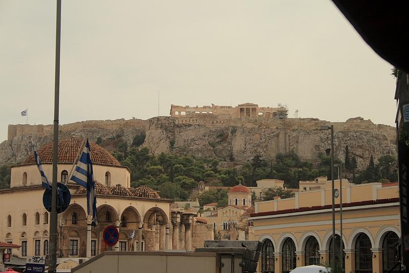 greece0022.JPG - View on Acropolis from Monastiraki Center