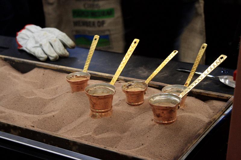 greece0065.JPG - Coffee at the market