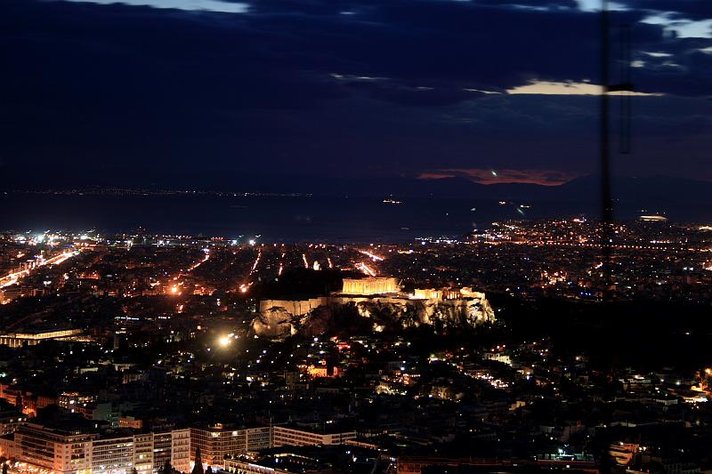 greece0151.JPG - City at night from the Lykavittos Hill