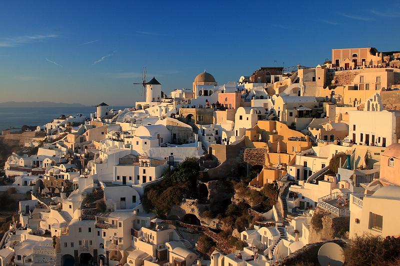 greece0372.JPG - Sunset in Oia