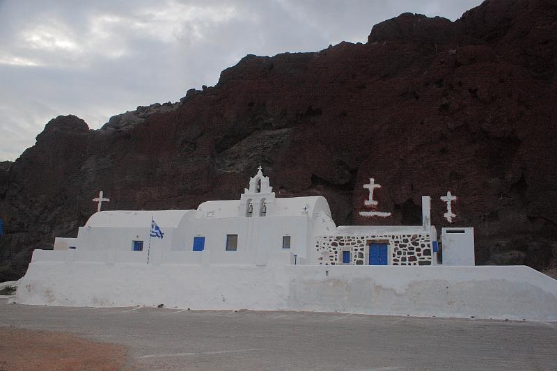 greece0434.JPG - Agios Nikolaos Akrotiri Church built into the mountain