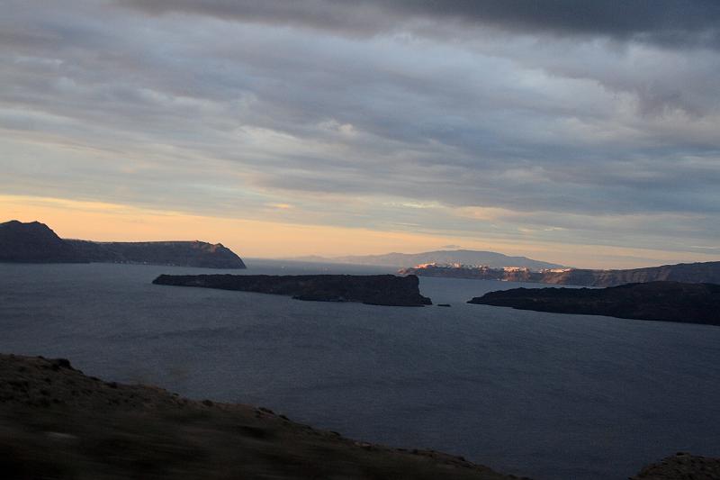 greece0451.JPG - View on Caldera from Akrotiri