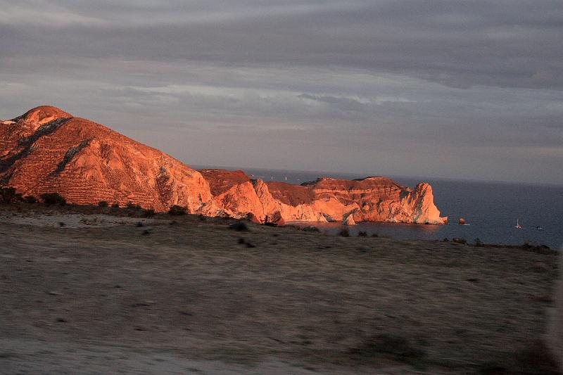greece0456.JPG - View on Caldera from Akrotiri