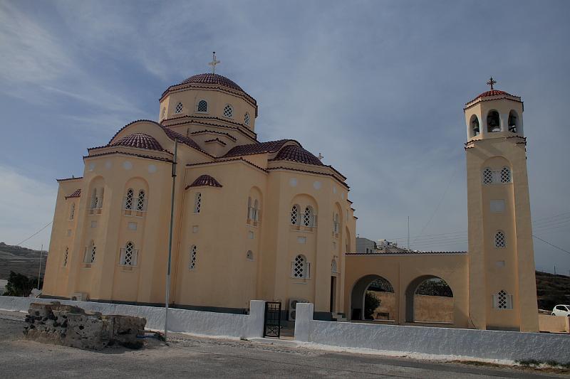 greece0505.JPG - On the road