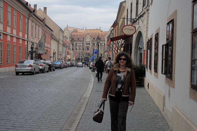 hung071.JPG - A street in Buda Castle