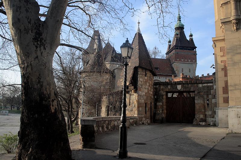 hung116.JPG - Vajdahunyad Castle