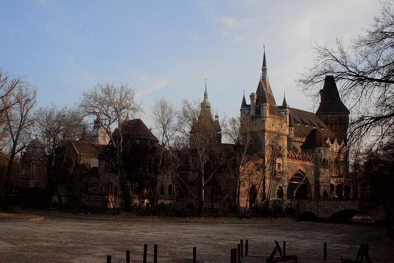 hung120.JPG - Vajdahunyad Castle
