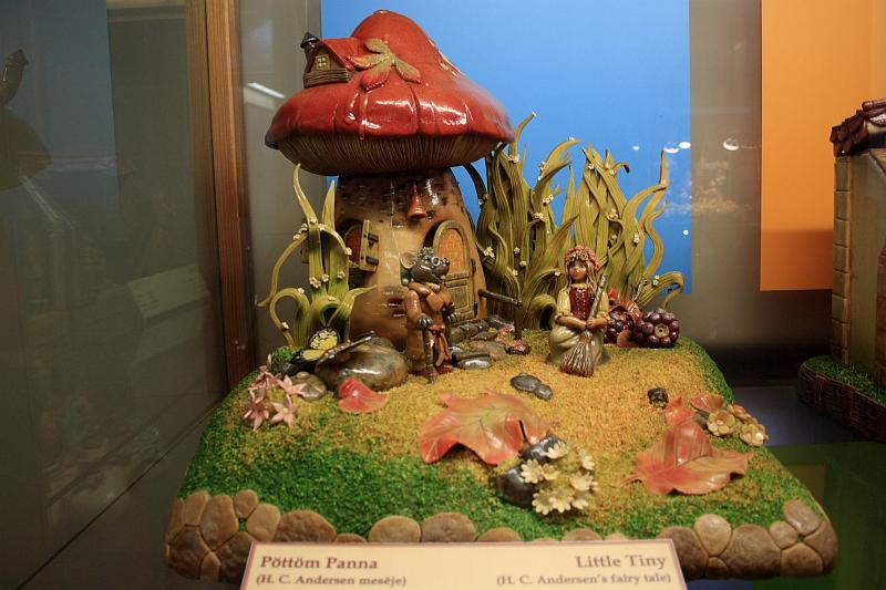 hung143.JPG - Marzipan Museum in Szentendre