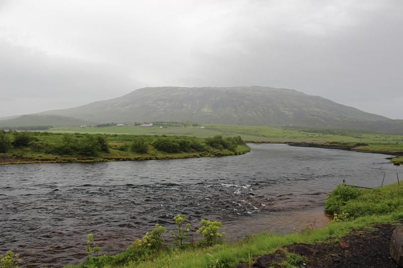 iceland049.JPG - On the way to Bruarfoss waterfall