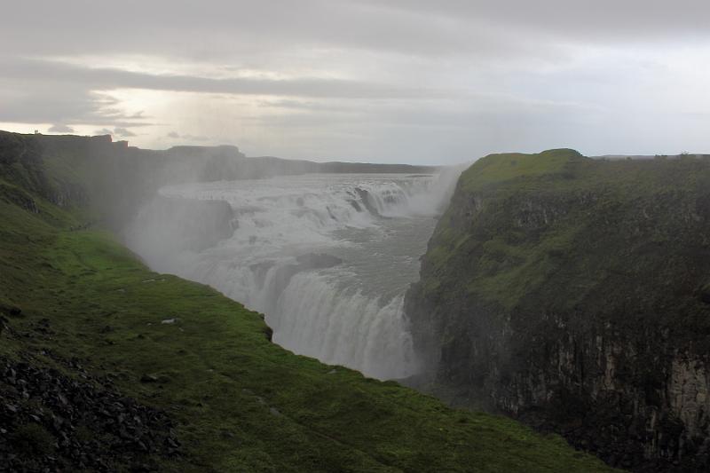 iceland073.JPG - Gullfoss ("Золотой водопад")