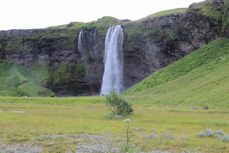 iceland138.JPG - Seljalandsfoss 