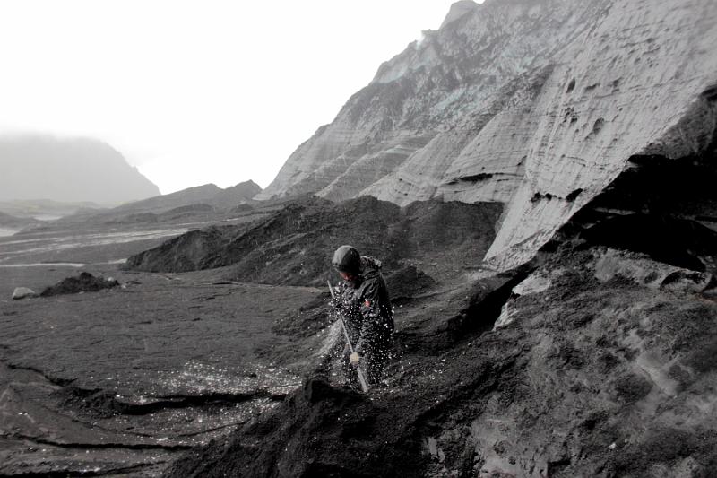 iceland180.JPG - The Ice Cave under volcano Katla