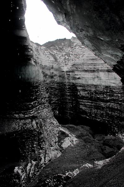 iceland184.JPG - The Ice Cave under volcano Katla