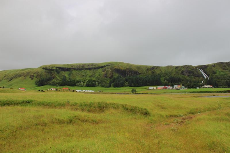 iceland220.JPG - Systrafoss, on the way to Fjaðrárgljúfur canyon