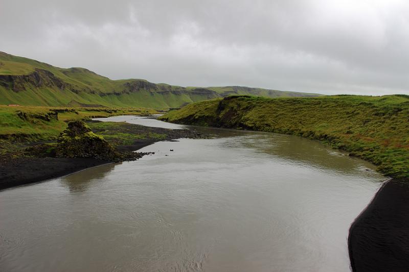 iceland222.JPG - On the way to Fjaðrárgljúfur canyon