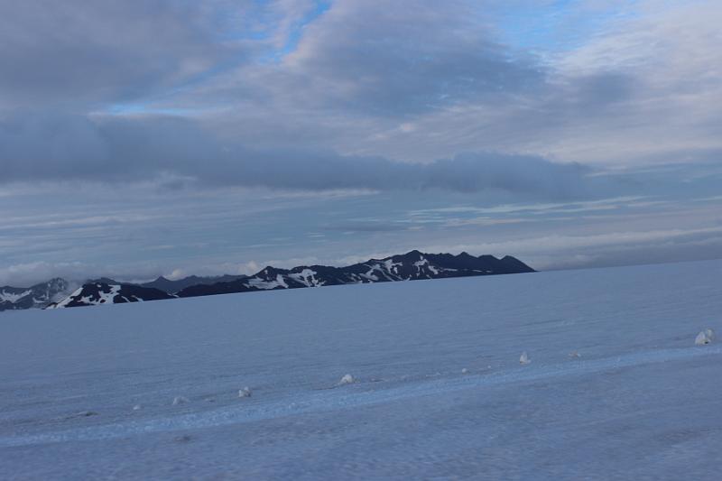 iceland374.JPG - Snowmobile tour in Vatnajokull National Park