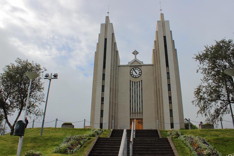 iceland490.JPG - Main church in Akureyri