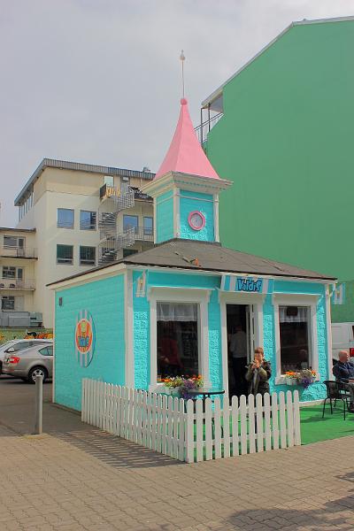 iceland500.JPG - Central street in Akureyri