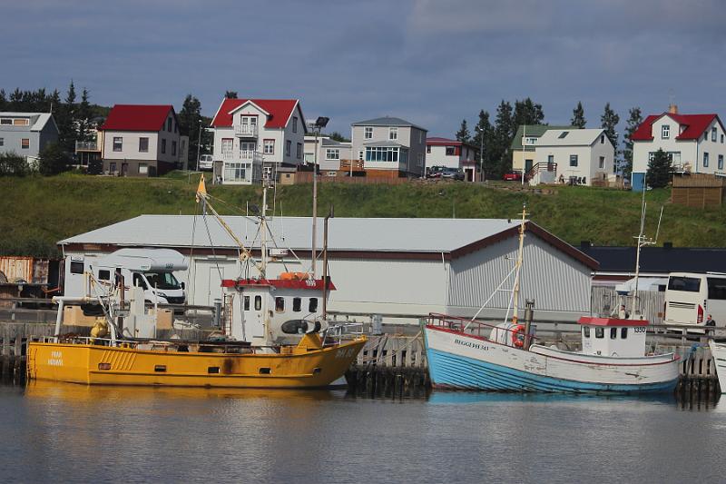 iceland527.JPG - Harbour of Husavik, a fishing village in Northern Iceland