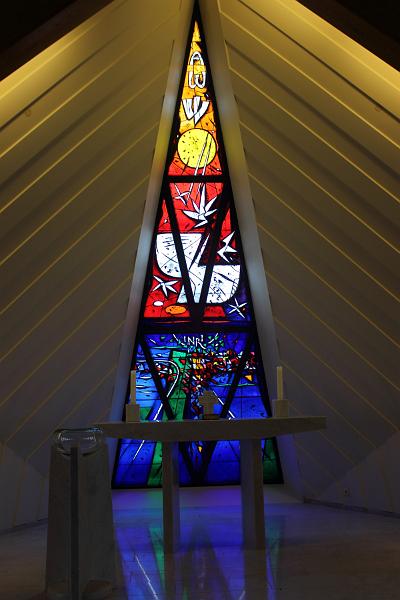 iceland635.JPG - Modern church in Skagaströnd