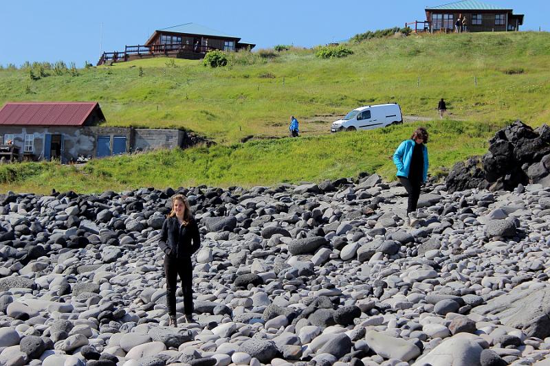iceland758.JPG - Breakfast in a picturesque town of Hellnar  