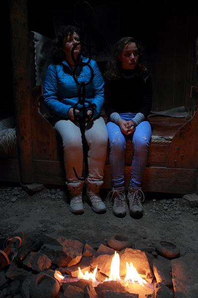 iceland794.JPG - Viking longhouse in Eiriksstadir 