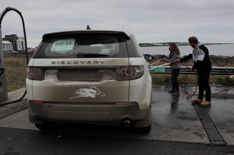 iceland845.JPG - On the way to airport