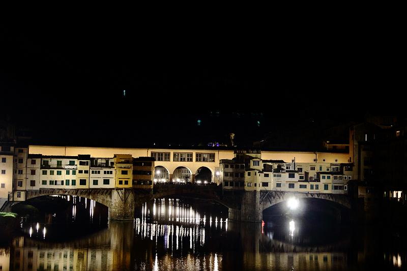 italy0239.JPG - Ponte Vecchio