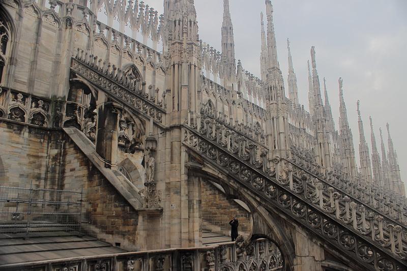 italy0048.JPG - On the Roof of the Duomo di Milano