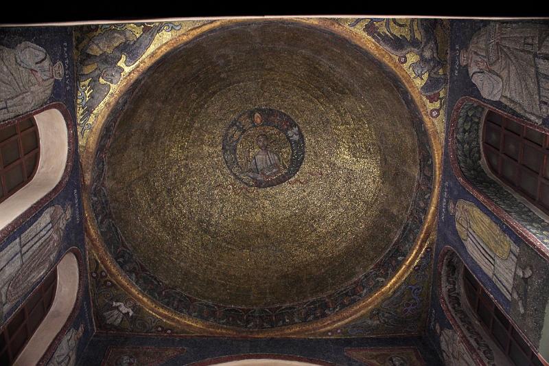 italy0061.JPG - Inside Sant'Ambrogio basilica