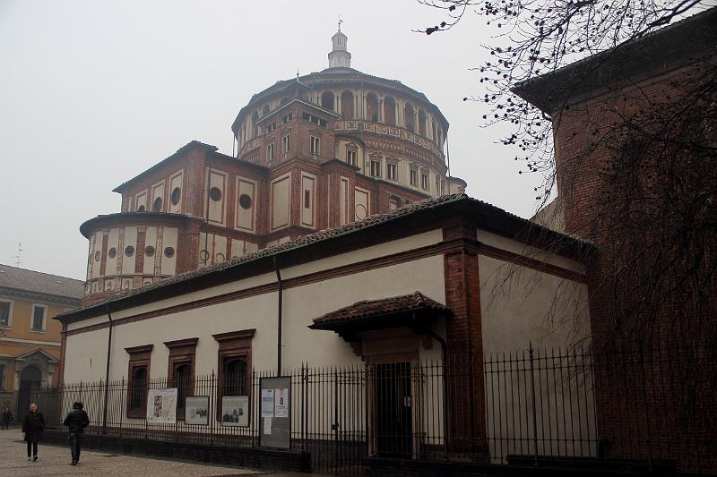 italy0072.JPG - The church of Santa Maria delle Grazie 