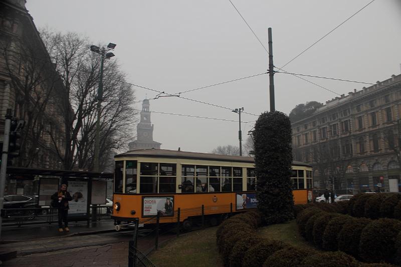 italy0081.JPG - Milano tram