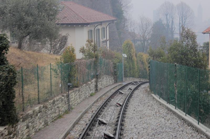 italy0104.JPG - Funicular di San Vigilio in Bergamo