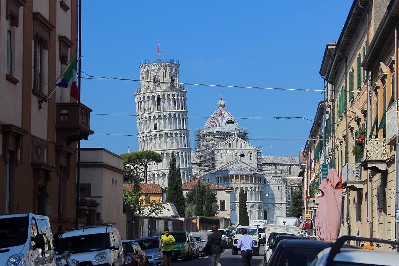 italy0294.JPG - Pisa Dome and Tower