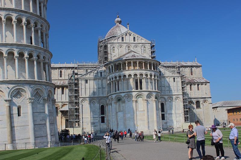 italy0296.JPG - Pisa Dome 
