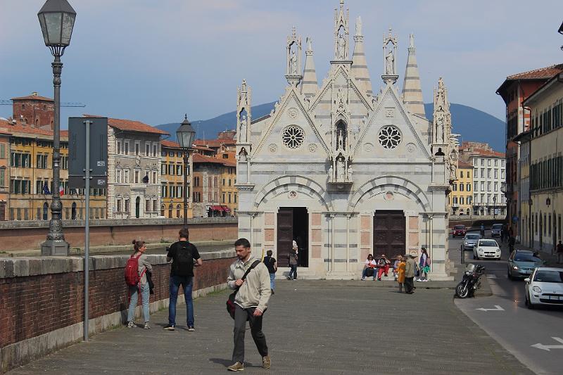italy0332.JPG - Church of Santa Maria della Spina 