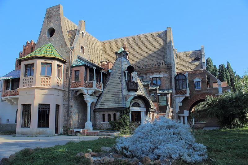 italy0437.JPG - Villa Torlonia: The Owl House